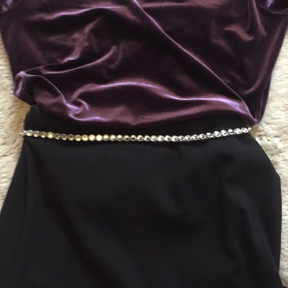 Rhinestone/ metallic stretch belt